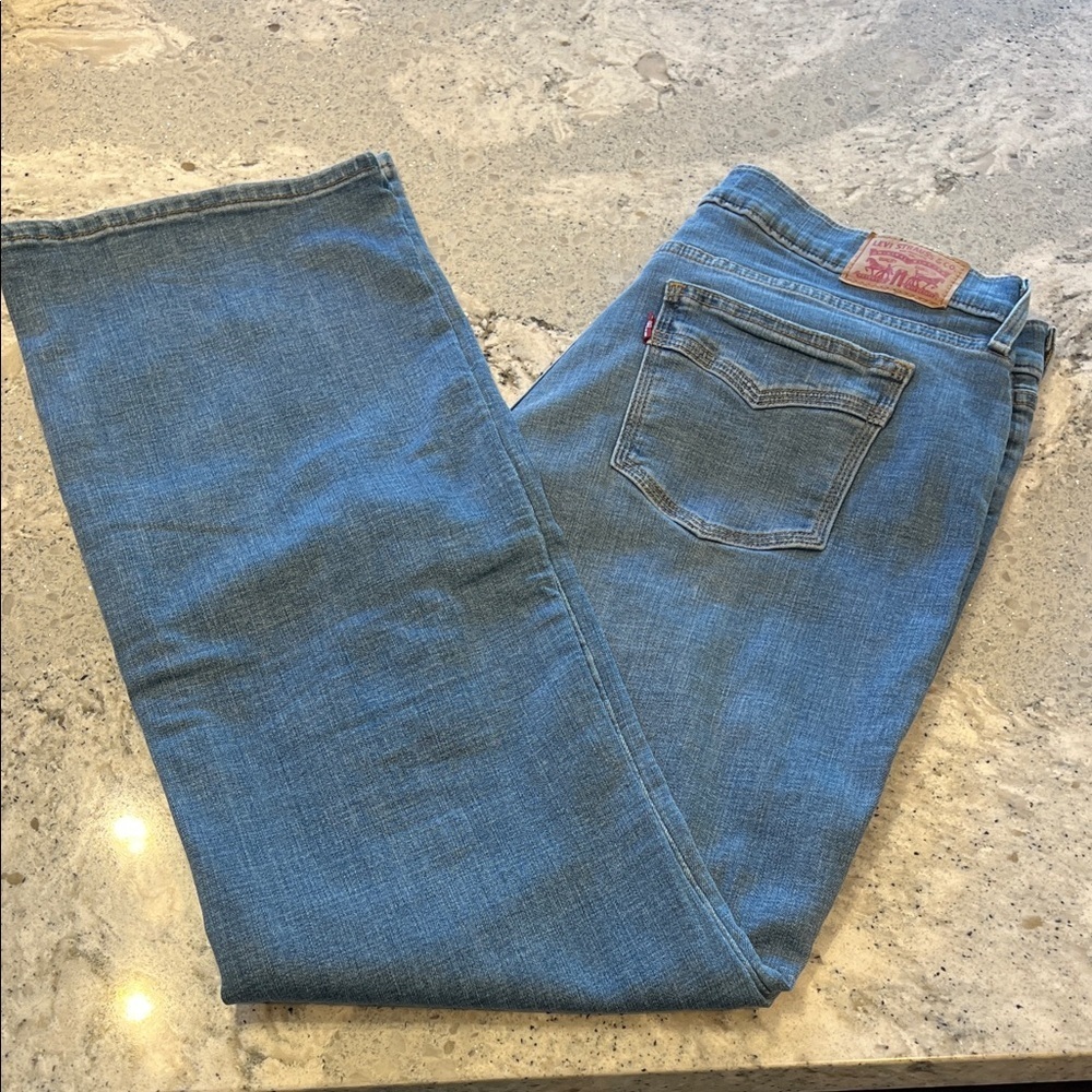 Levi’s Classic Bootcut Jeans Size 12